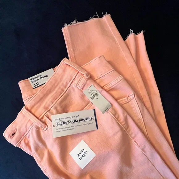 Jeans - Picture 3 of 3